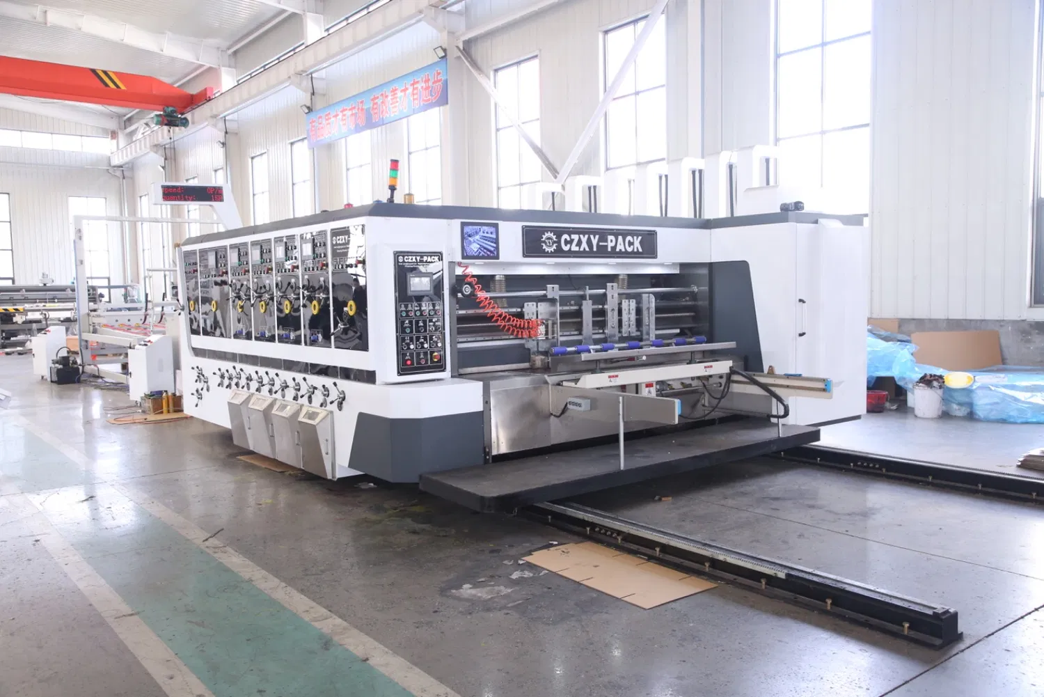 A impressora giratória Slotter da precisão alta morre caixa da caixa do cortador que produz a máquina cortando a máquina de entalho